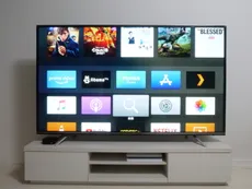 格安65インチ4K/HDRテレビが届いたのでレビュー