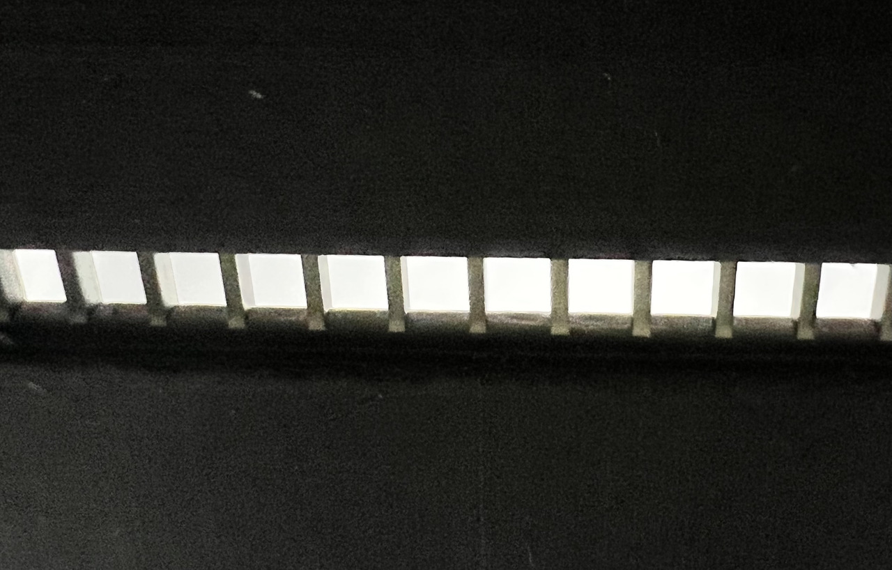 Slits detail