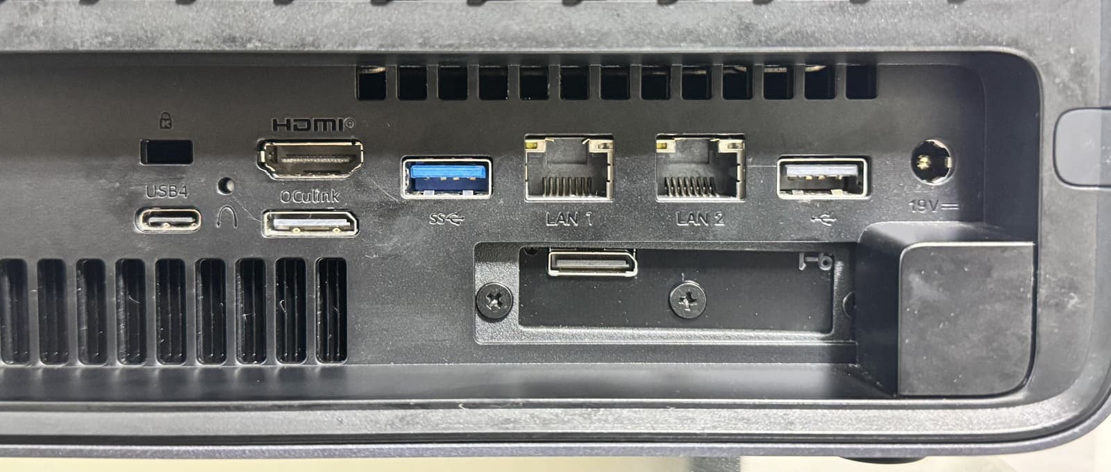 dual-oculink